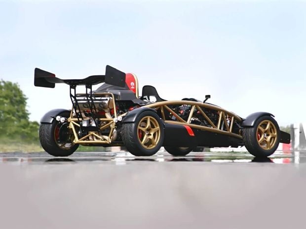 http://www2.autoimg.cn/chejiahaodfs/g30/M03/D0/FC/620x0_1_autohomecar__CjIFU2hnOsiAXONeAAUNGwuEyEo225.jpg